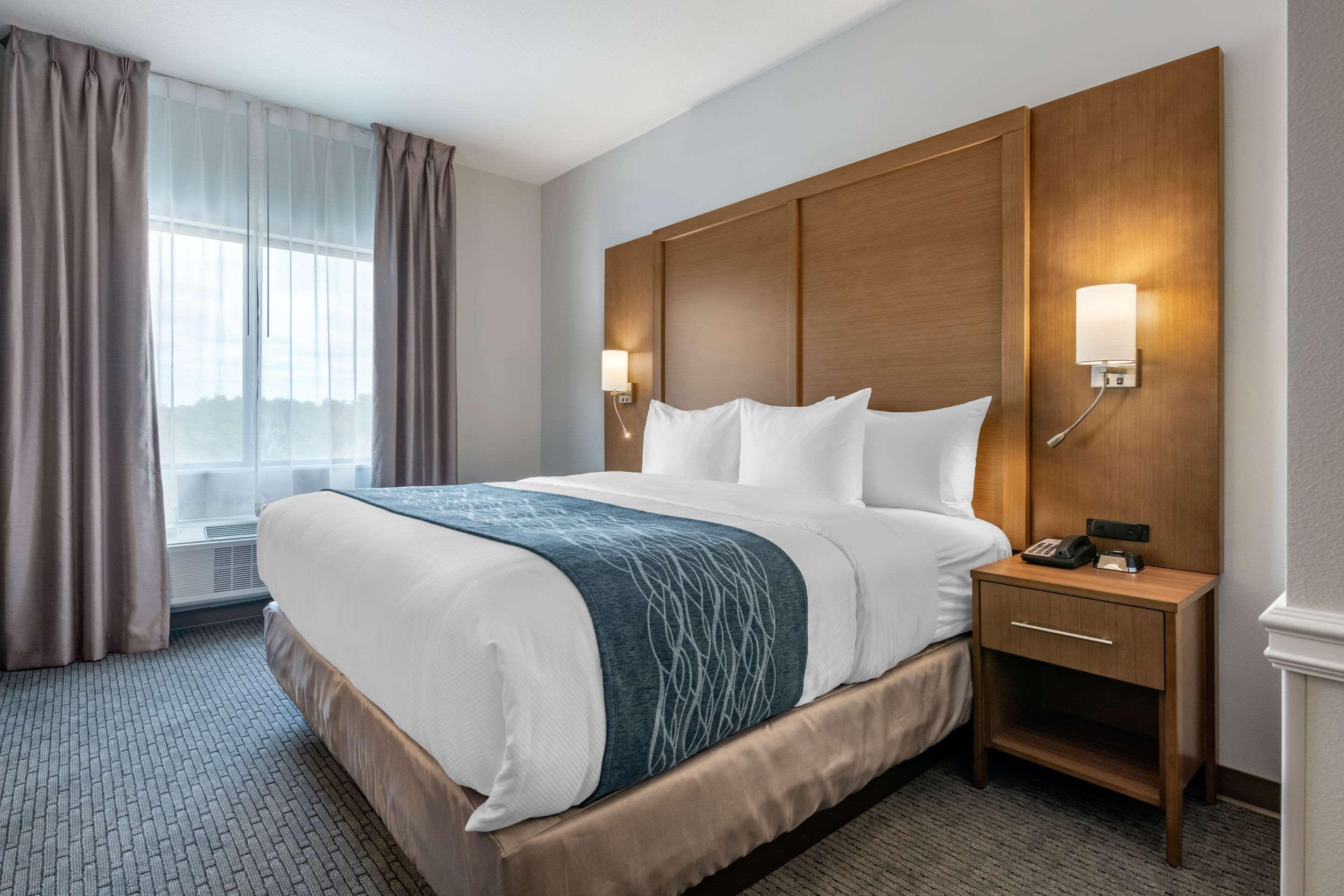 Comfort Suites Stuart-Hutchinson Island Esterno foto